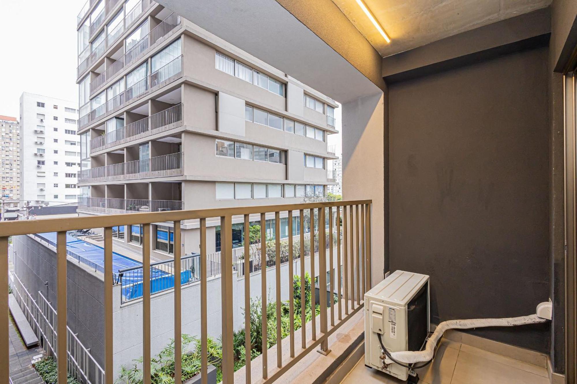 Apartment On Melo Alves *